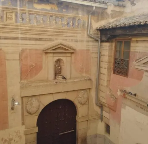 San Cipriano House *